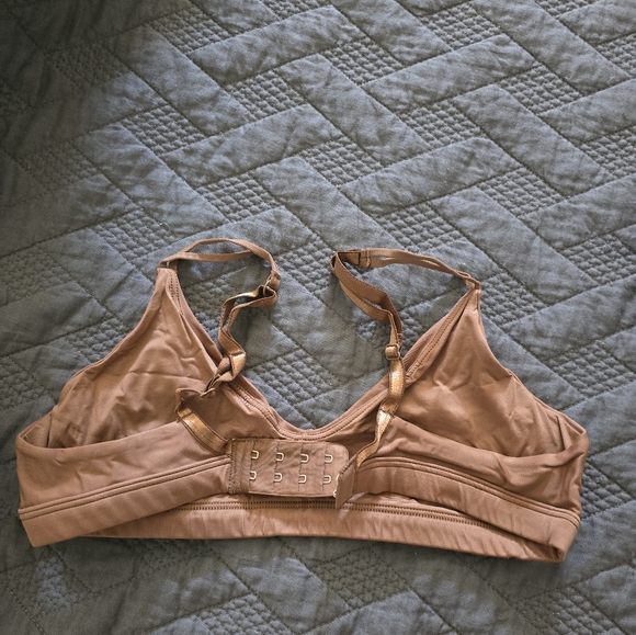 Bralettes Nude Barre Size Medium New Lot of 2 - Picture 2 of 8